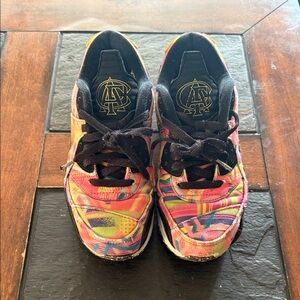 Nike Men’s  Multicolor Sneakers - Pink/Yellow/Blue Pattern